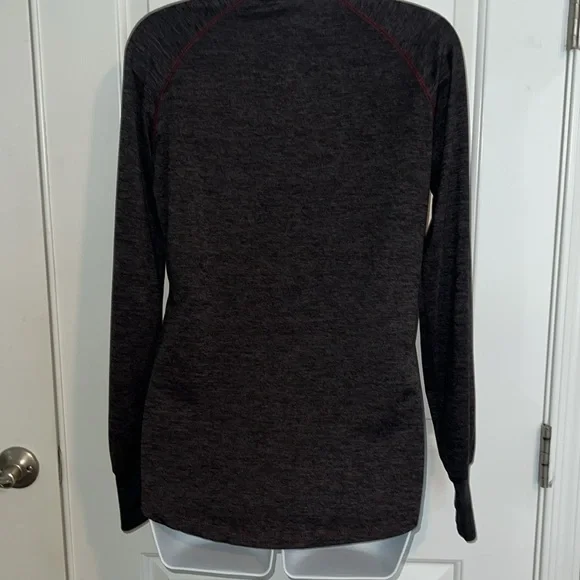 University of Minnesota Quarter zip-Size Medium - Picture 4 of 5